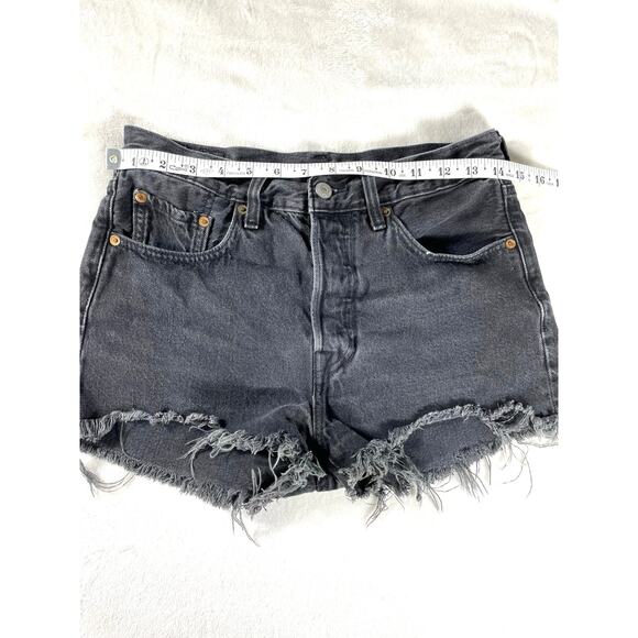 Levi’s 501 High Rise Cutoff Shorts Black Denim Sz 27 - Picture 3 of 6